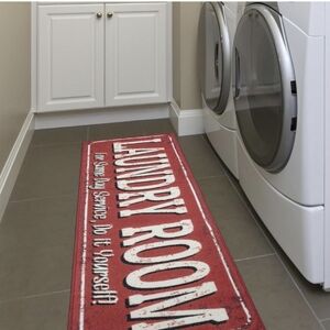 NWT Laundry Runner Rug 20 X59- Red and Cream Black Vintage Style